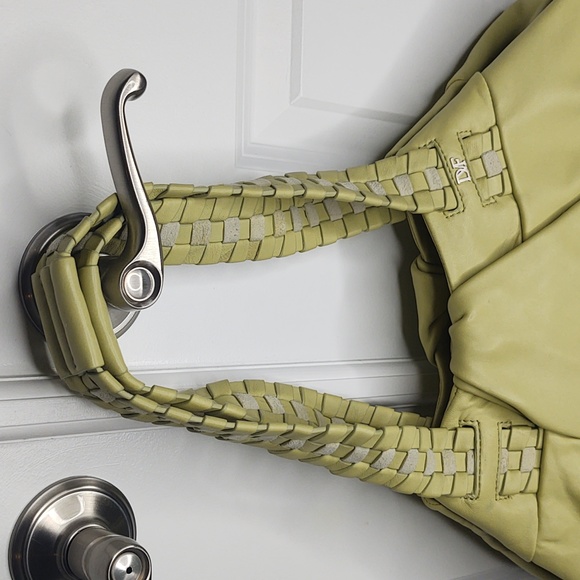 Diane von Furstenberg💚Marissa Tote, light green 💚 🆕 - Picture 5 of 10